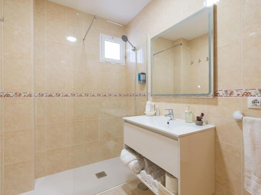 Vivienda Vacacional Irene อารีนากา ภายนอก รูปภาพ